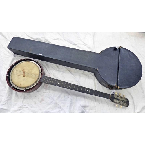 1654 - 5 STRING BANJO IN CASE, 89CM LONG