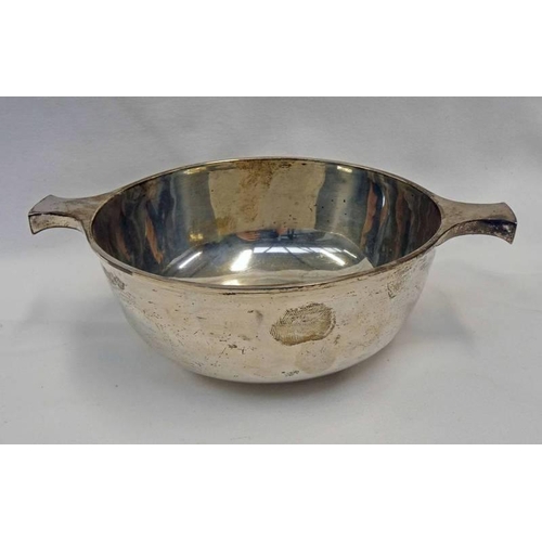 184 - GEORGE V SILVER QUAICH BY BROOK AND SON, EDINBURGH, 1919, 22.5 CM WIDE - 11 TOZ