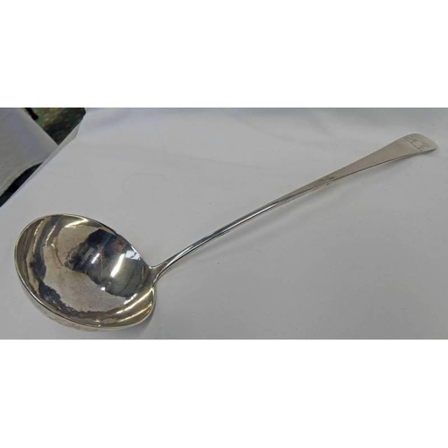 196 - GEORGE III SILVER LADLE EDINBURGH, 1801, 35.5 CM LENGTH - 5.9 OZS