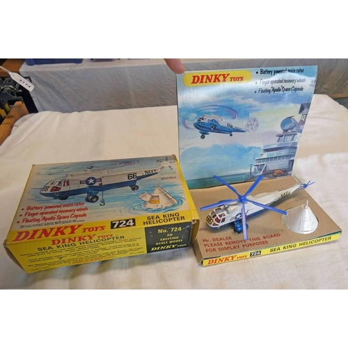 2057 - DINKY TOYS 724 - SEA KING HELICOPTER. BOXED