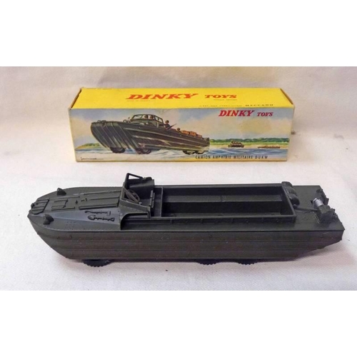 2252 - FRENCH DINKY TOYS 825 - D.U.K.W MILITARY AMPHIBIOUS TRUCK. BOXED WITH CARGO