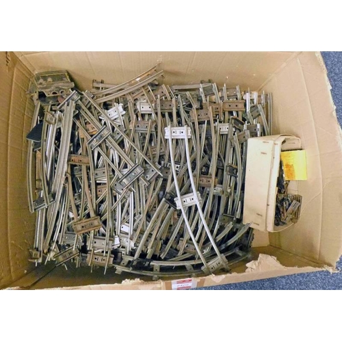 2409 - QUANTITY OF O GAUGE TRACK