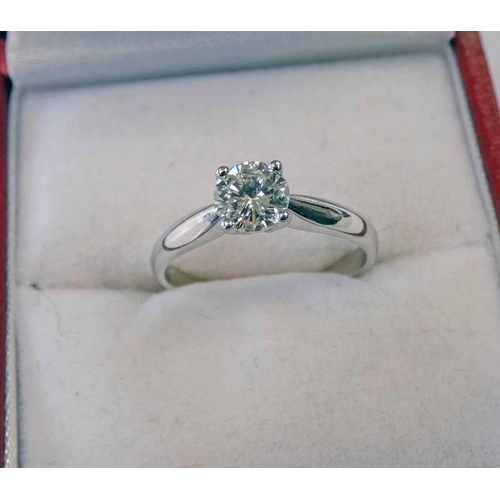 256 - 18CT WHITE GOLD DIAMOND SOLITAIRE, THE BRILLIANT CUT DIAMOND APPROX. 0.65 CARATS