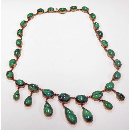 296 - 9CT GOLD MALACHITE SET NECKLACE WITH TEARDROP MALACHITE'S SUSPENDED FROM AN OVAL MALACHITE NECKLACE