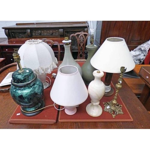 5095 - SELECTION 8 TABLE LAMPS