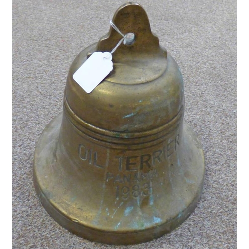 1582 - OIL TERRIER PANAMA 1983 BARR SHIPS BELL, 28.5CM ACROSS