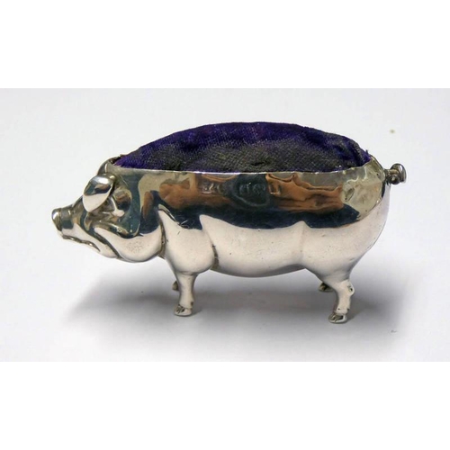 20 - SILVER PIG PIN CUSHION BIRMINGHAM 1907