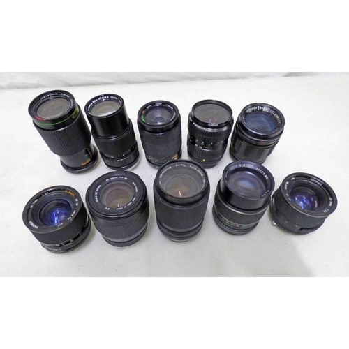 2067 - SELECTION OF 10 CAMERA LENSES INCLUDING MITSUKI 1.4-4.5 F=100-200MM, SIGMA UC ZOOM 1:4-5.6 70-210MM,... 