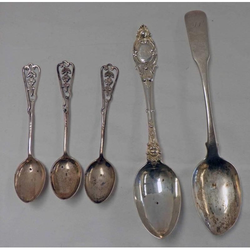 38 - SCOTTISH SILVER DESSERT SPOON, GLASGOW 1820, VICTORIAN SILVER SPOON WITH DECORATIVE STEM, SHEFFIELD ... 