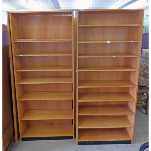 5023 - 2 ADJUSTABLE BOOKCASES, WIDTH 92CM