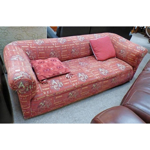 5026 - OVERSTUFFED 3 SEATER SETTEE, WIDTH 192CM