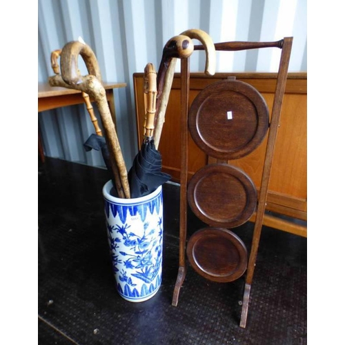 5051 - 3 TIER OAK CAKE STAND HEIGHT 87CM & BLUE VASE WITH FLORAL PATTERN AND VARIOUS WALKING STICKS, ETC