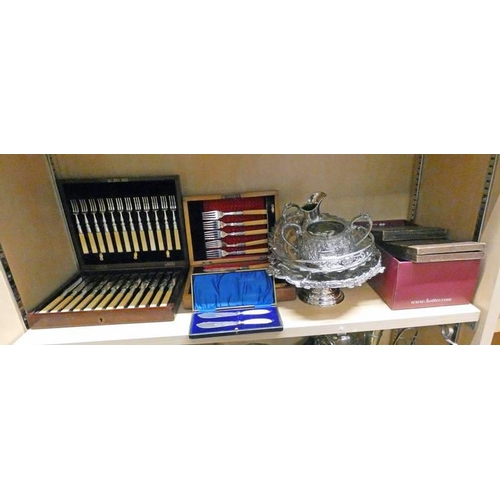 51C - SELECTION OF SILVER PLATED WARE INCLUDING CASED CUTLERY , SWING HANDLED BASKETS ETC