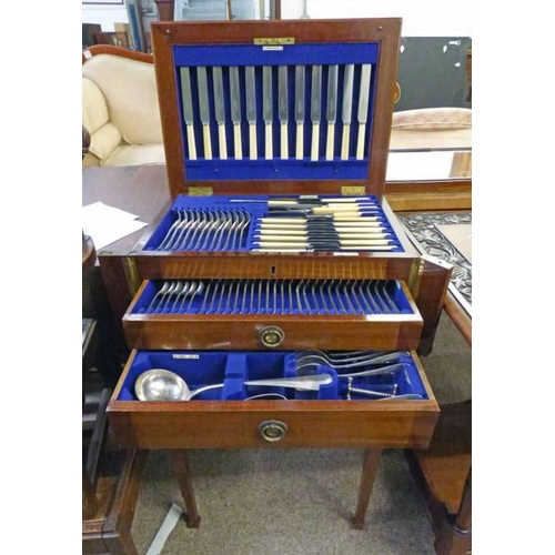 51E - MAHOGANY CASED CANTEEN OF SILVER PLATED CUTLERY ON STAND