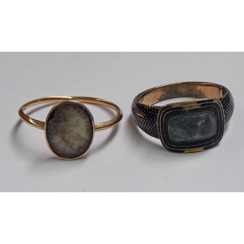 383 - EARLY 19TH CENTURY MOURNING RING DATED 1811, 19TH CENTURY YELLOW METAL PANEL RING