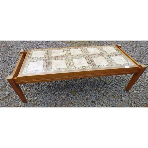 174 - TEAK COFFEE TABLE WITH TILE INSERT ON SQUARE SUPPORTS