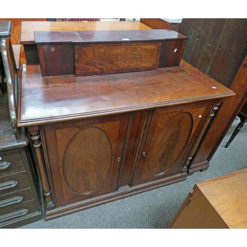 Lot 216       