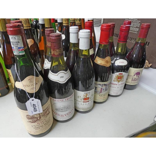 4049 - 12 BOTTLES MIXED RED WINE INCLUDING COTES DU VENTOUX, COTES DU RHONE VILLAGES ETC