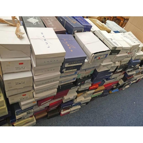 51Z - LARGE SELECTION OF VARIOUS WOMEN'S AND CHILDREN'S SHOES IN VARIOUS SIZES ALL BOXED, ALL AS NEW