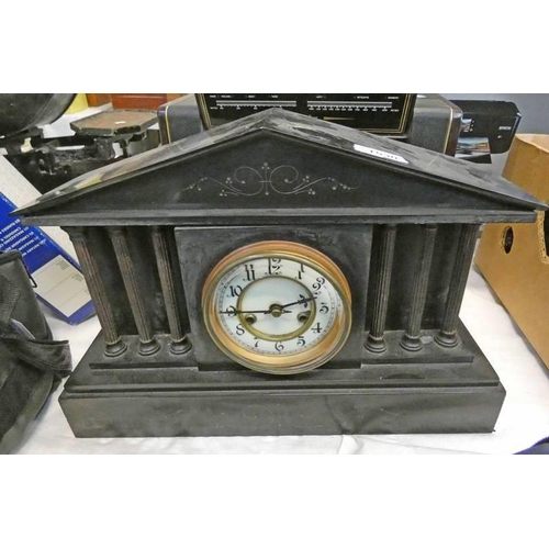 1063 - BLACK SLATE 19TH CENTURY MANTLE CLOCK