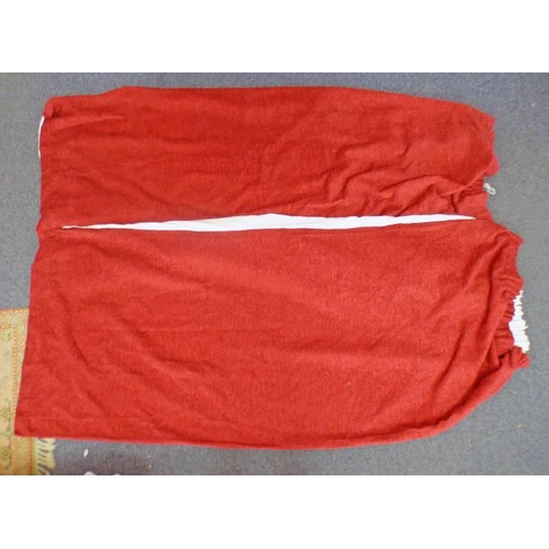 1523 - PAIR OF RED CURTAINS - 228 CMS DROP X 167 CM WIDTH