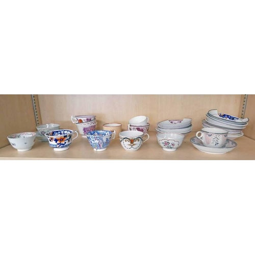 3491 - SELECTION OF VARIOUS LATE 18TH OR EARLY 19TH CENTURY TEA CUPS, TEA BOWLS AND SAUCERS