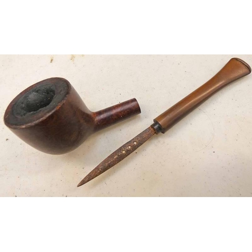 1045 - INTERESTING TOBACCO PIPE WITH HIDDEN 5.1CM LONG BLADE