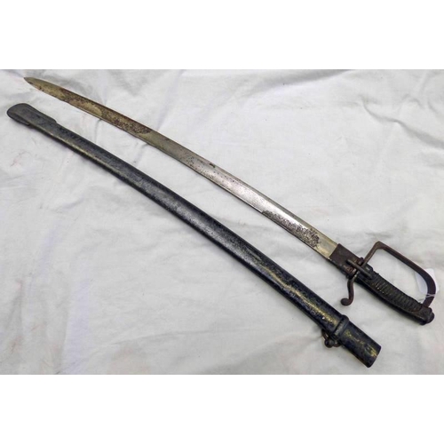 1171 - ITALIAN MOUNTED TROOPS CAVALRY SWORD WITH 82.5 CM LONG CURVED BLADE, CHARACTERISTIC ANGULAR HILT, WI... 