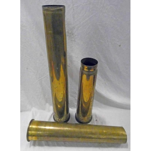 1173 - 3 LARGE ARTILLERY SHELLS, BRITISH MILITARY 1909 12 POWDER, 54CM TALL, 1916 3 INCH SHELL, 42CM TALL &... 