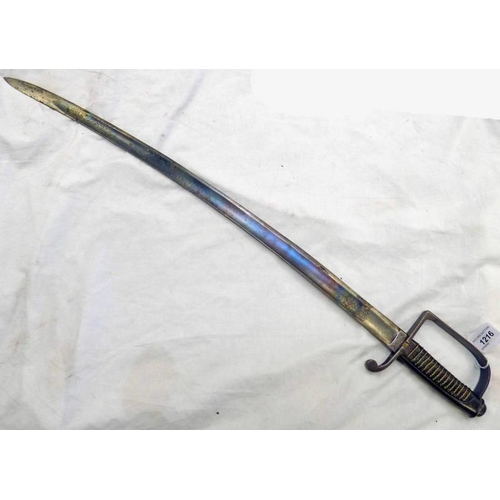 1216 - ITALIAN MARKED TROOPS CAVALRY SWORD WITH 81.5 CM CURVED BLADE WITH MARKINGS, WIRE BOUND GRIP WITH IT... 