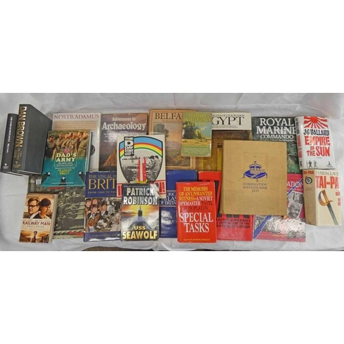 1229 - LARGE SELECTION OF MILITARY AND OTHER BOOKS TO INCLUDE ROYAL MARINE COMMANDO BY JAMES HAMLYN, DADS A... 