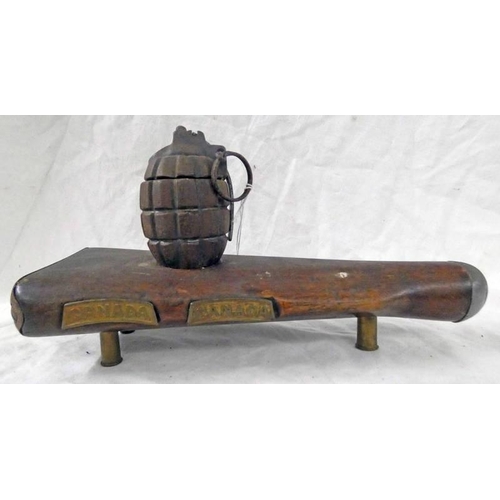 1245 - INERT MILLS BOMB / GRENADE ON RIFLE BUTT DESK TOP INK STAND WITH CANADIAN BADGE, 29CM LONG