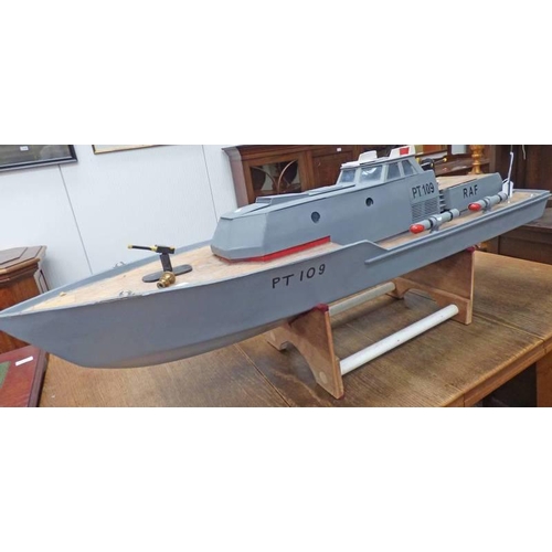 1493A - MODEL OF AN RAF PATROL TORPEDO BOAT, PT 109, WITH INTERIOR MOTOR AND BATTERIES, ON STAND