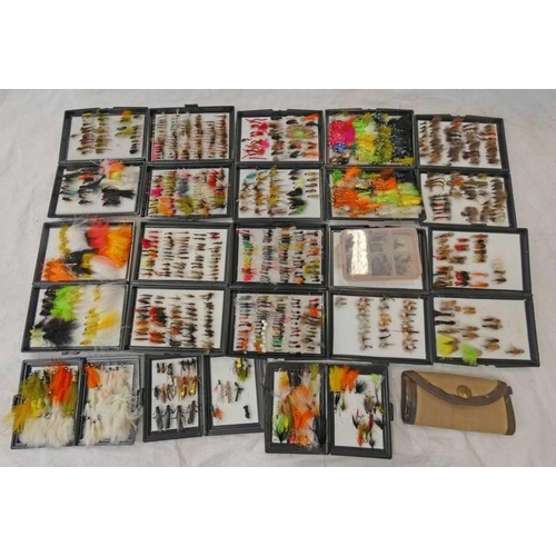 1571 - 14 PLASTIC FLY BOXES WITH CONTENTS OF VARIOUS FLIES