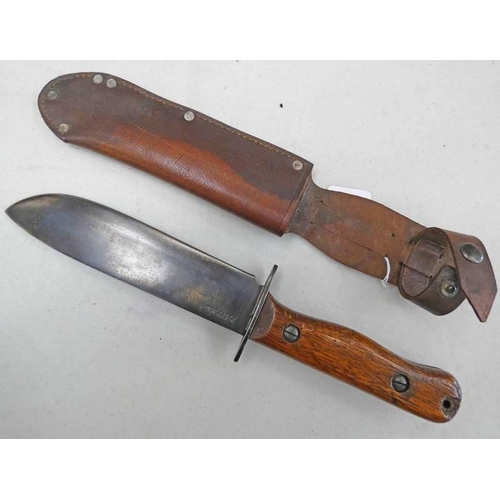 1611 - D TYPE BRITISH SURVIVAL KNIFE WITH 18.2CM LONG BLADE BY JOSEPH RODGERS WITH SHEATH