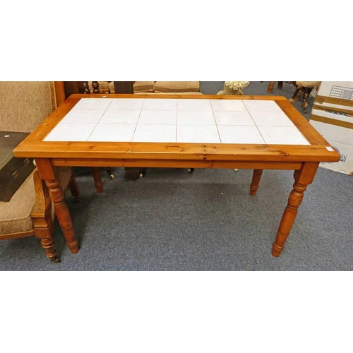 5043 - PINE KITCHEN TABLE WITH TILE INSET TOP ON TURNED SUPPORTS, LENGTH 139CM