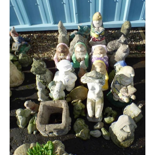 5051L - LARGE SELECTION OF VARIOUS GARDEN ORNAMENTS TO INCLUDE CONCRETE GNOMES, ANIMALS, FIGURES, ETC