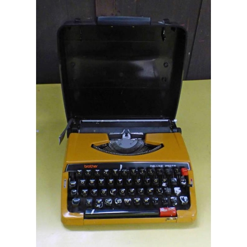 5051T - BROTHER TYPEWRITER