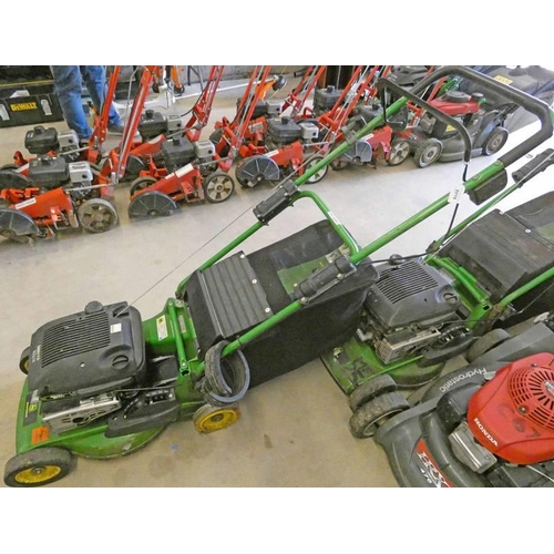 6016 - JOHN DEERE C43 WITH GRASS BOX 5.5HP 4 STROKE PUSH ROTARY MOWER 46CM WIDTH OF CUT **THIS LOT WILL BE ... 