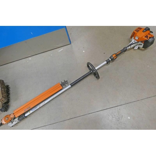 6057 - STIHL HL94C-E HEDGETRIMMER PROFESSIONAL LONG REACH HEDGE TRIMMER DOUBLE SIDED BLADE 145 DEGREE ADJUS... 