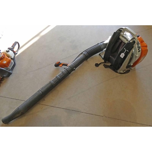 6065 - STIHL BLOWER BR430 56CC BACK PACK LEAF BLOWER **THIS LOT WILL BE SOLD + VAT ON THE HAMMER**