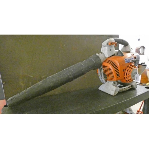 6067 - STIHL HAND HELD BLOWER BG86 C-E 27CC HAND HELD LEAF BLOWER **THIS LOT WILL BE SOLD + VAT ON THE HAMM... 