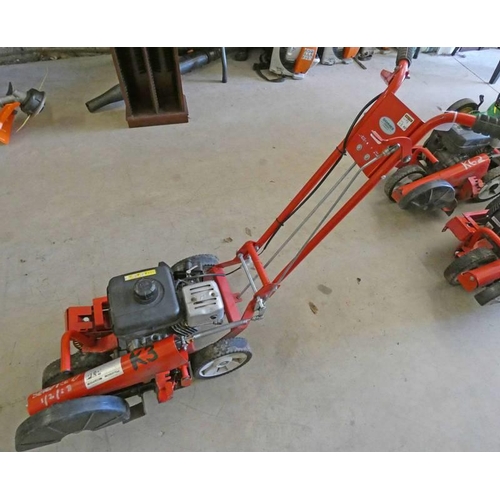 6086 - BUSHRANGER EDGER 4 STOKE LAWN EDGING MACHINE **THIS LOT WILL BE SOLD + VAT ON THE HAMMER**