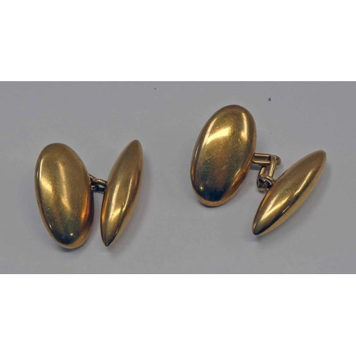 93 - PAIR OF 18CT GOLD CUFFLINKS - 8G