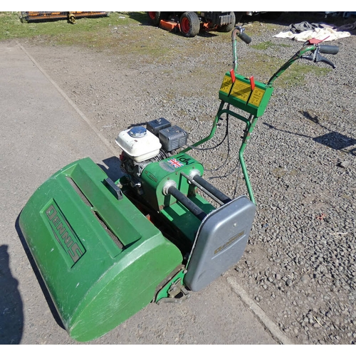 6010A - 24'' DENNIS SIMPLEX 610 4HP FINE TURF PEDESTRIAN CYLINDER MOWER 24'' CUTTING WITH COLLECTOR **THIS L... 