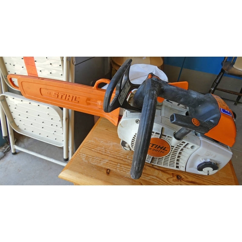 6030A - STIHL MS201TC 14'' CHAINSAW **THIS LOT WILL BE SOLD + VAT ON THE HAMMER**