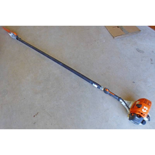 6031 - STIHL HT131 EXTENDABLE POLESAW ADJUSTABLE POLE PRUNER 2.7M REACH - 3.9M REACH WITH 12'' BAR AND HARN... 