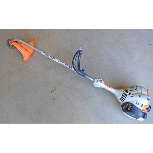 6048 - STIHL FS50 CE SCRUBCUTTER 40CC PROFESSIONAL BRUSH CUTTER/STRIMMER WITH HARNESS **THIS LOT WILL BE SO... 