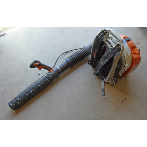 6062 - STIHL BLOWER BR430 56CC BACK PACK LEAF BLOWER **THIS LOT WILL BE SOLD + VAT ON THE HAMMER**