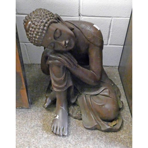 1074 - BHUDDA STYLE GARDEN FIBRE GLASS STATUE - 59 CM TALL